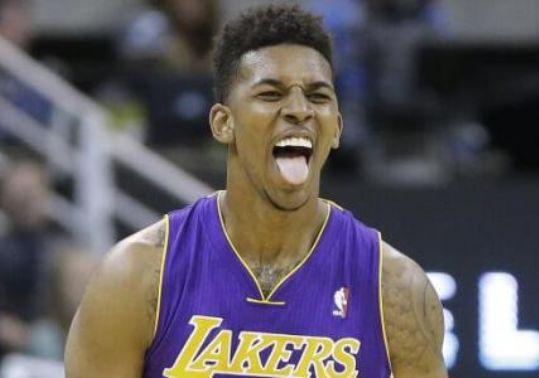 加斯佩里尼：多夫比克正在成长，迟早他会取得一粒进球（加斯佩里尼：多夫比克在进步，进球只是时间问题）