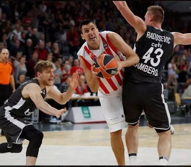 讨论室：回顾魏祥鑫近两年高光时刻，如何看待他的留洋前景？（圆桌：盘点魏祥鑫近两年高光瞬间，展望其留洋前景）