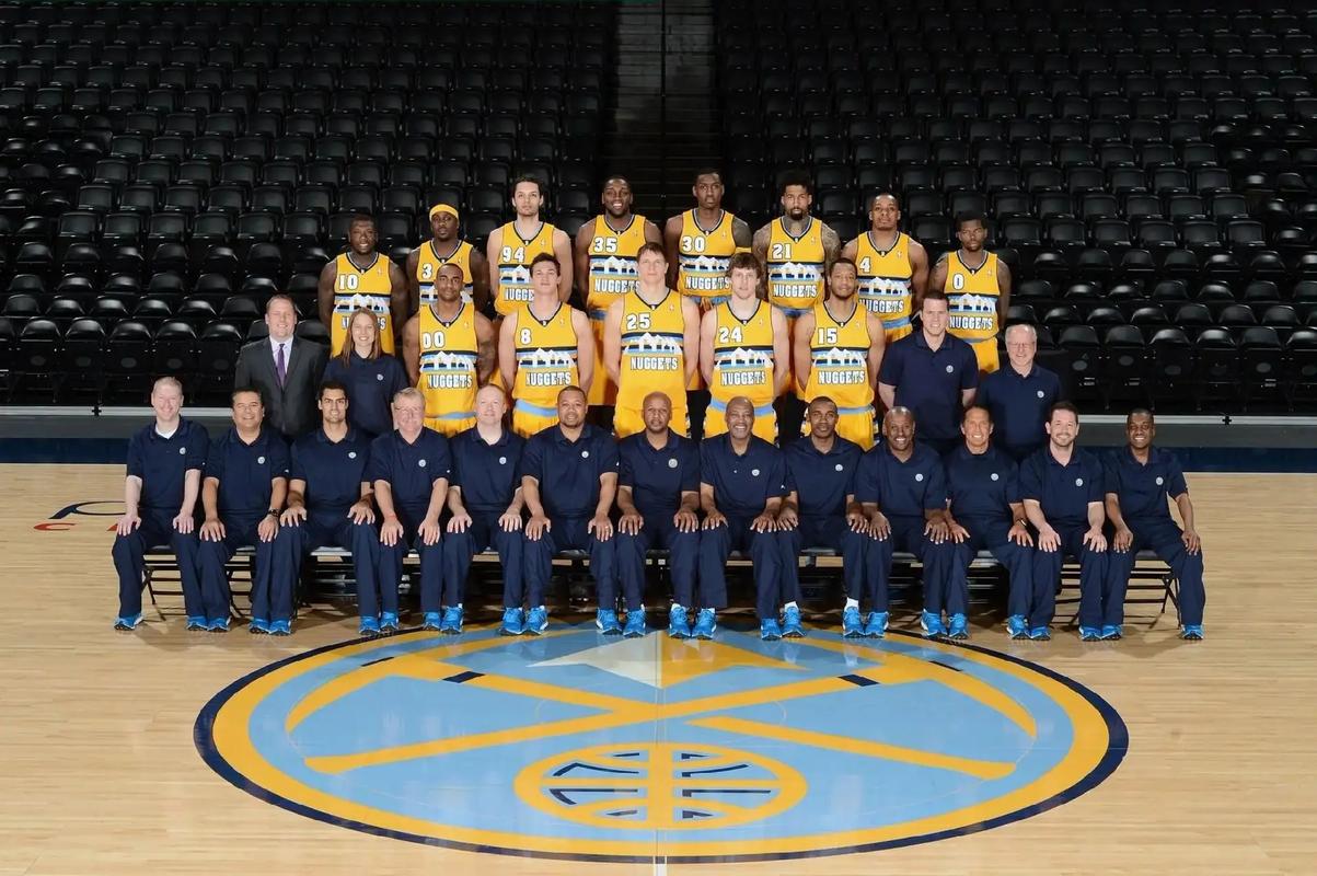 米体：卡利亚里门将卡普里莱受到了多家豪门俱乐部青睐（米兰体育报：多家豪门相中卡利亚里门将卡普里莱）