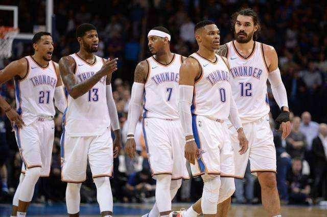 罗马诺：由于铃木彩艳受伤，帕尔马将评估自由市场上的门将（罗马诺：铃木彩艳受伤后，帕尔马将考察自由门将人选）