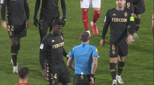 苗原：有中超球队接触韩国国脚朴镇燮，浙江队与球员有传闻