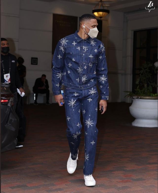 博主：李昂基本确定去英博；海港后防可能还有国脚级球员离队（博主称李昂基本将赴英博，海港后防或再有国脚级球员出走）