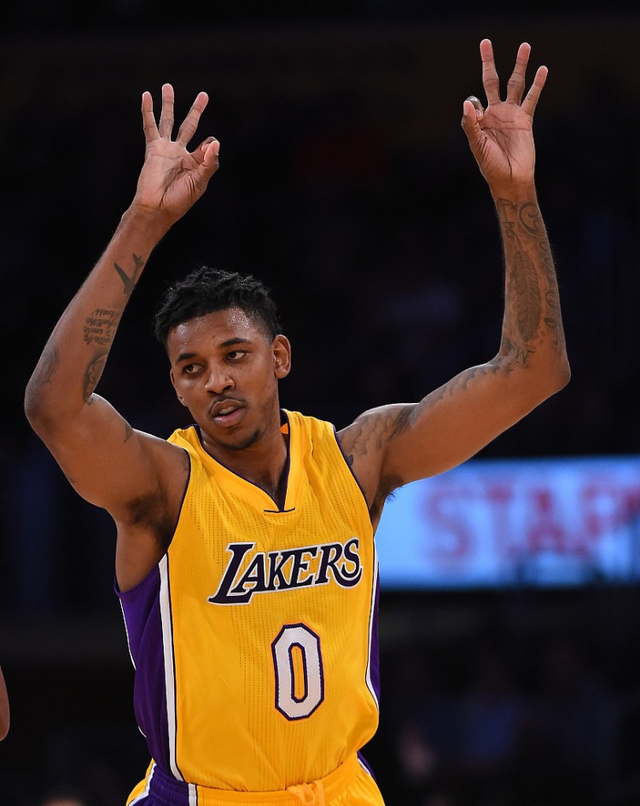 梅西在印度被膜拜！为看他！有人取消蜜月、有人愿意离婚！（印度掀起梅西热：为看他，有人取消蜜月，甚至称愿离婚）